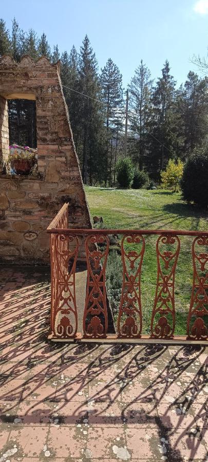 Appartement Casale La Pineta à Mombaroccio Extérieur photo